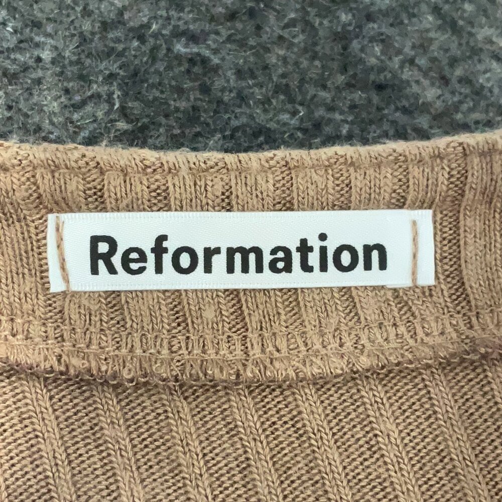 Reformation Nella Knit Button-Front Crop Top – Camel Brown (RARE color) - Picture 6 of 7